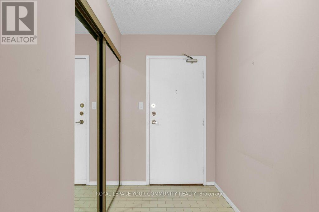 2511 - 2000 Islington Avenue, Toronto, Ontario  M9P 3S7 - Photo 8 - W12597480