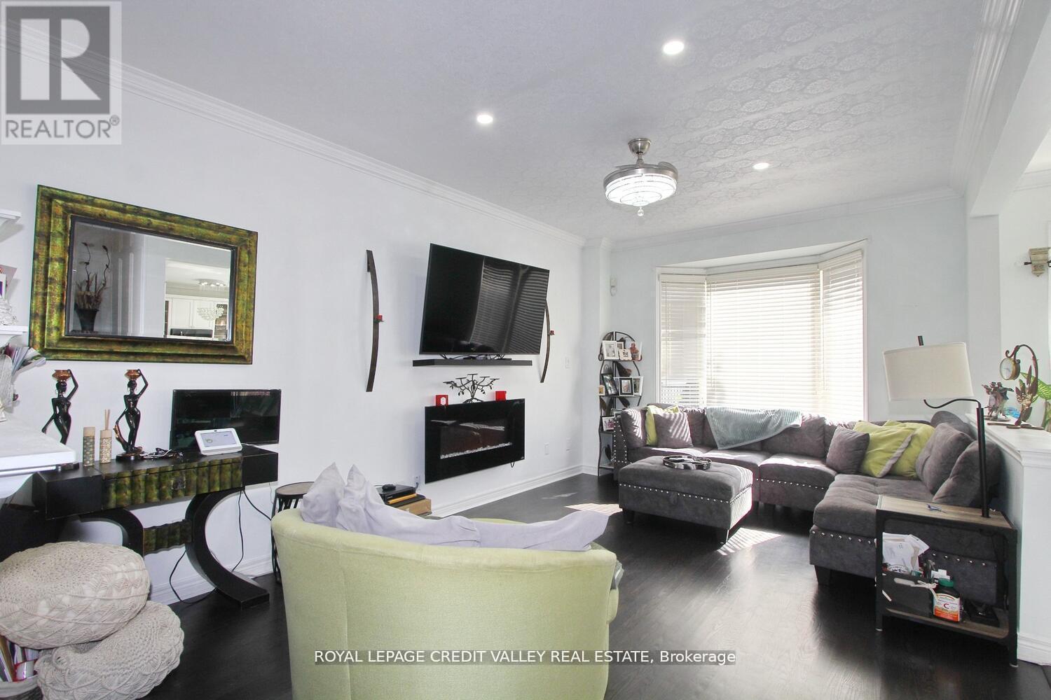 12 Helman Road, Brampton, Ontario  L6R 0R6 - Photo 13 - W12597512