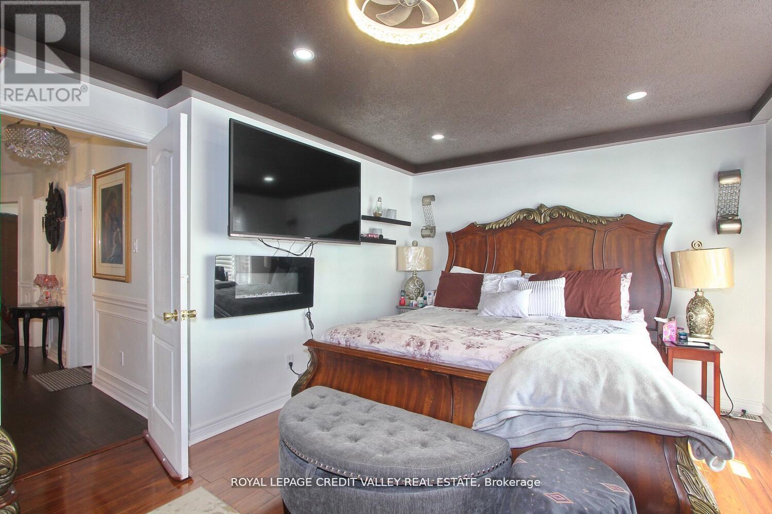 12 Helman Road, Brampton, Ontario  L6R 0R6 - Photo 26 - W12597512