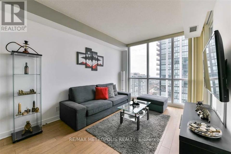 1004 - 3985 Grand Park Drive, Mississauga, Ontario  L5B 0H8 - Photo 11 - W12597536