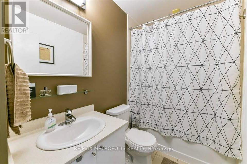 1004 - 3985 Grand Park Drive, Mississauga, Ontario  L5B 0H8 - Photo 13 - W12597536