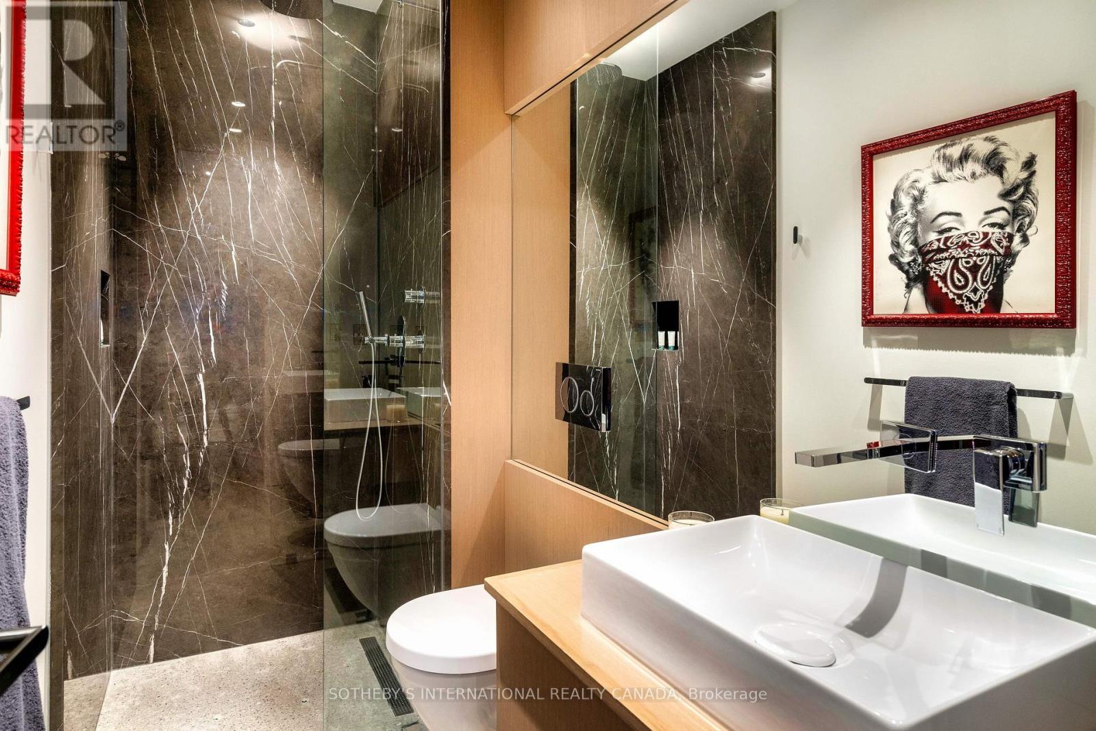 57 Baby Point Crescent, Toronto, Ontario  M6S 2B7 - Photo 27 - W12597576