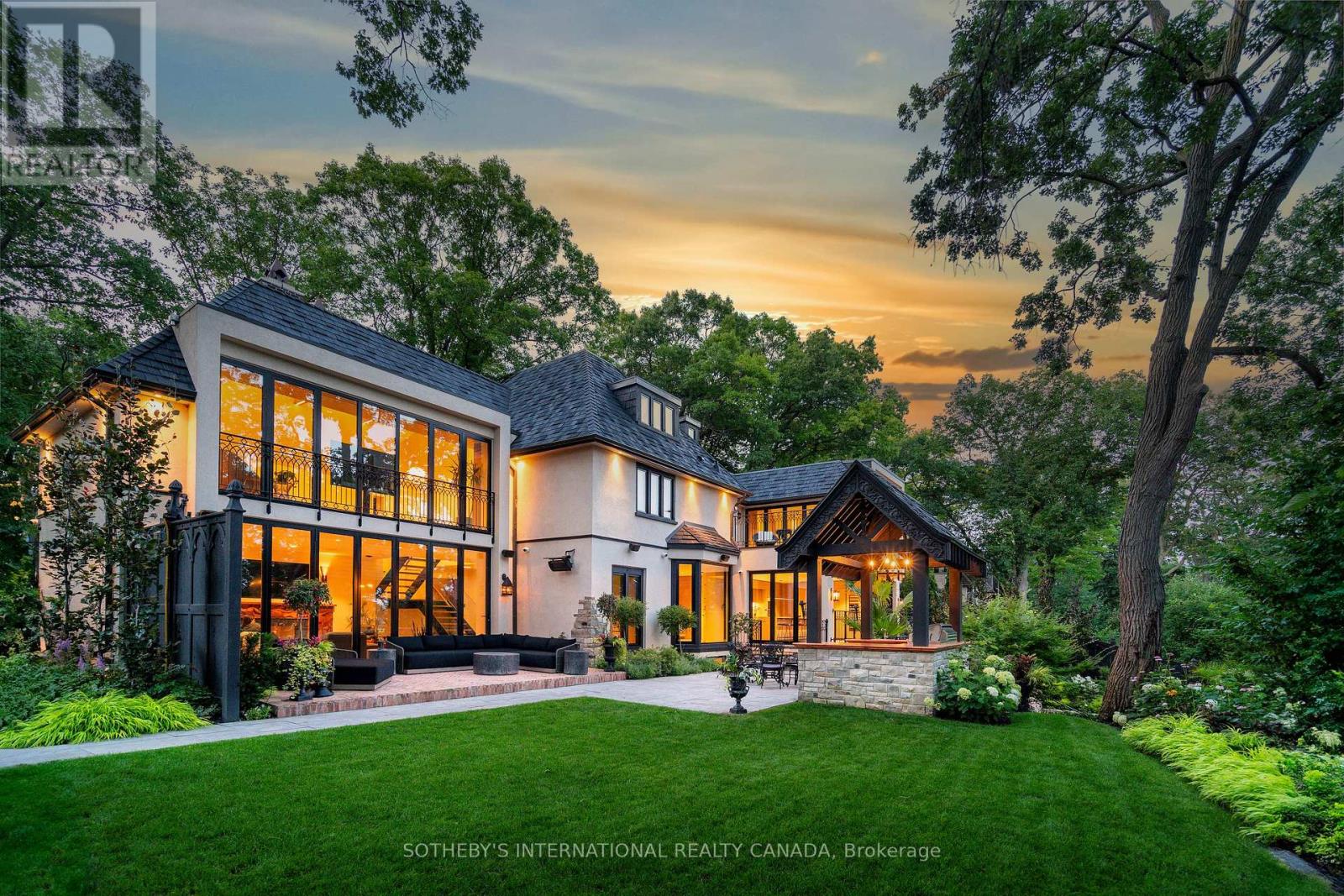 57 Baby Point Crescent, Toronto, Ontario  M6S 2B7 - Photo 33 - W12597576