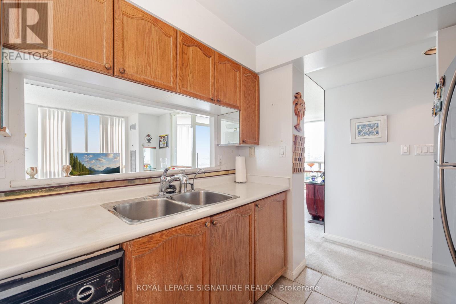 804 - 3 Hickory Tree Road, Toronto, Ontario  M9N 3W5 - Photo 12 - W12597580