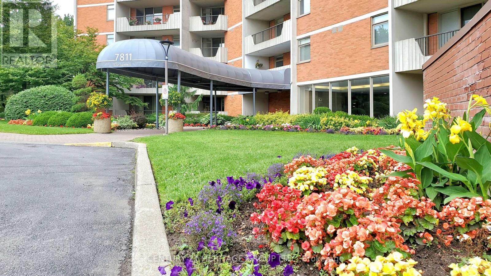 Ph7 - 7811 Yonge Street, Markham, Ontario  L3T 4S3 - Photo 2 - N12575126