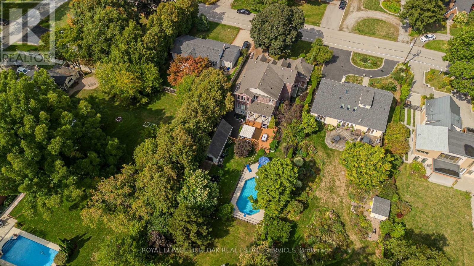 694 Cedar Avenue, Burlington, Ontario  L7T 2R7 - Photo 48 - W12427262