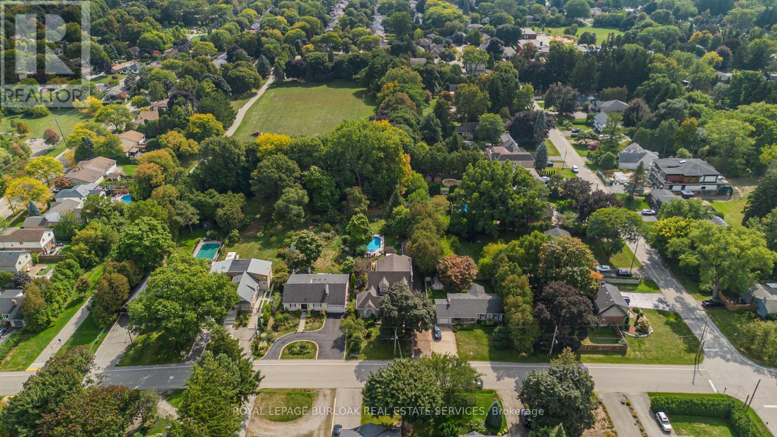 694 Cedar Avenue, Burlington, Ontario  L7T 2R7 - Photo 49 - W12427262