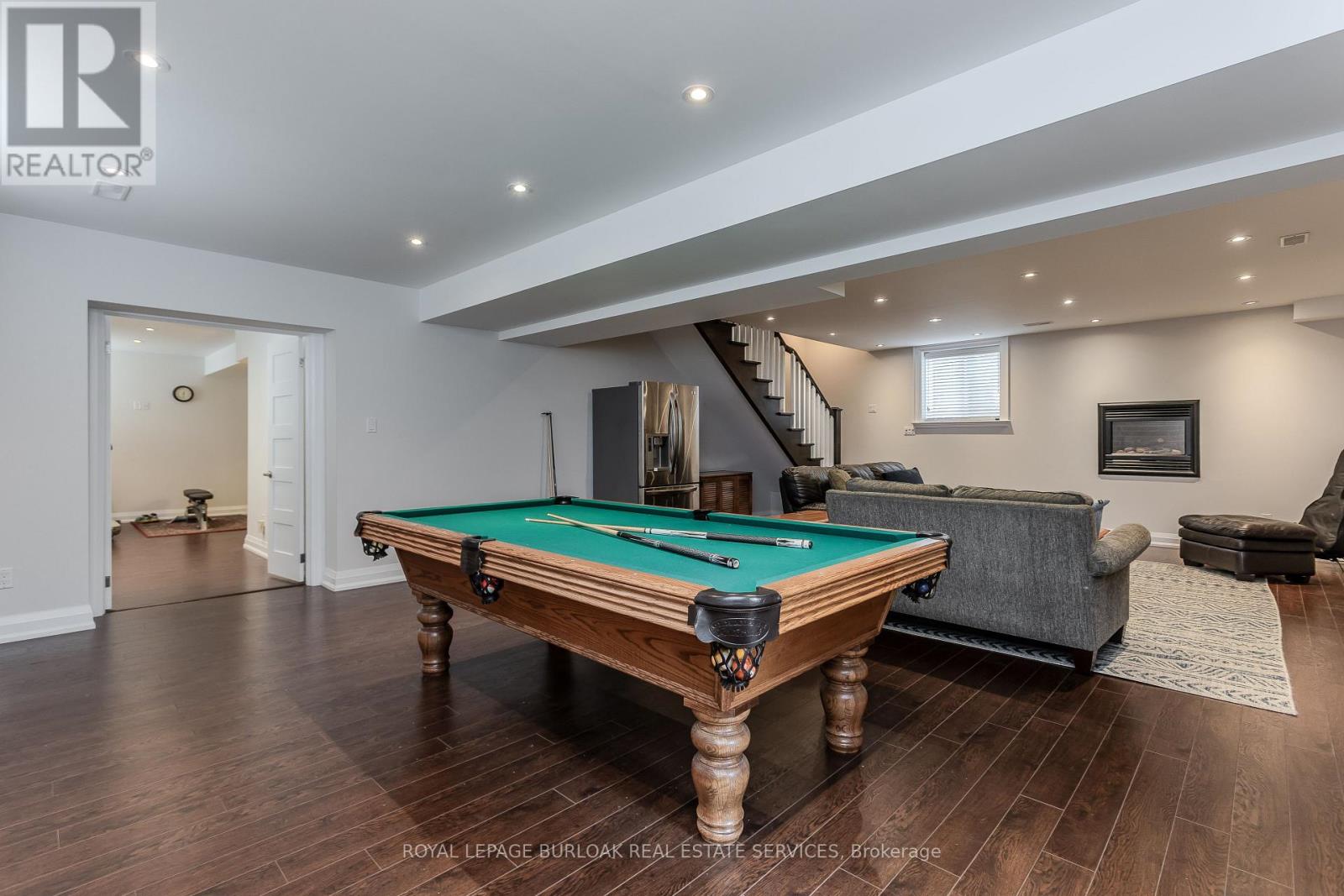 694 Cedar Avenue, Burlington, Ontario  L7T 2R7 - Photo 44 - W12427262