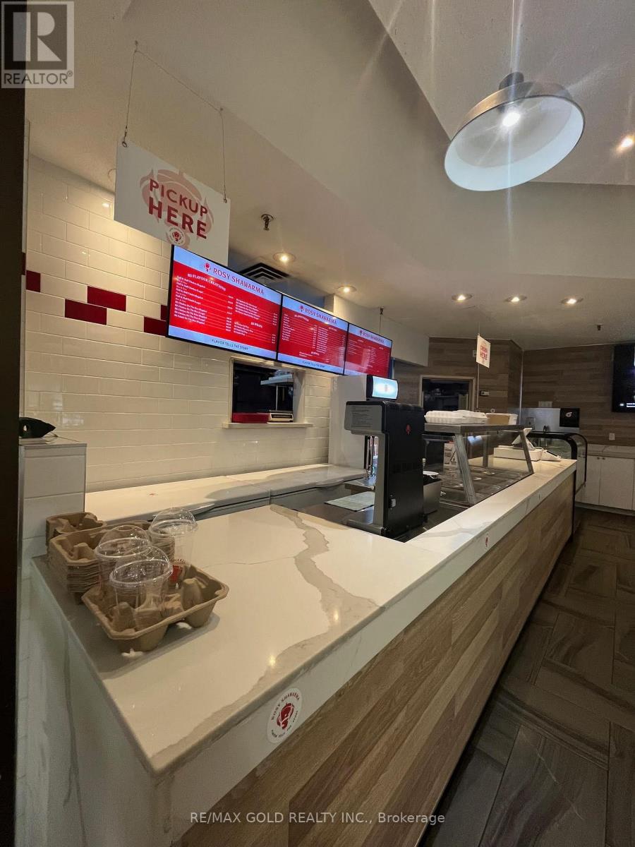 19 - 1151 Dundas Street W, Mississauga, Ontario  L5C 1C6 - Photo 11 - W12455594