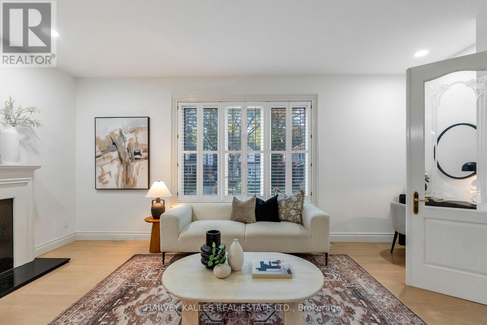 51 Stuart Avenue, Toronto (Lansing-Westgate), Ontario  M2N 1B2 - Photo 5 - C12506936