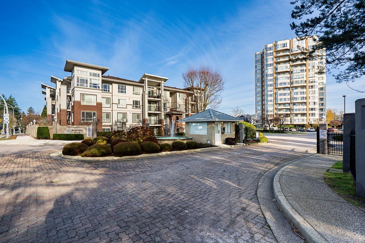 402 3190 Gladwin Road, Abbotsford, British Columbia  V2T 5T2 - Photo 1 - R3071795