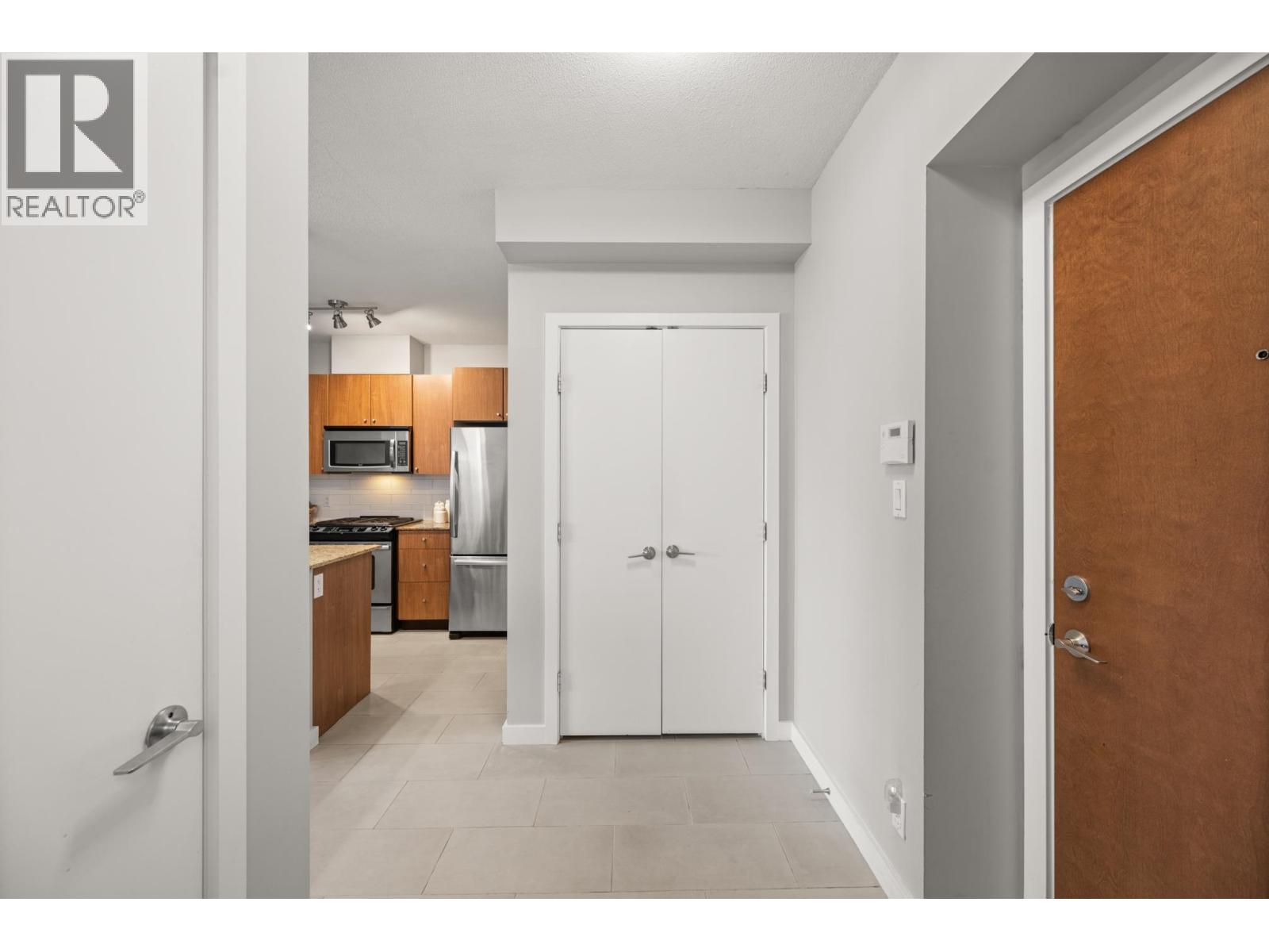 2103 280 Ross Drive, New Westminster, British Columbia  V3L 0C2 - Photo 25 - R3063188