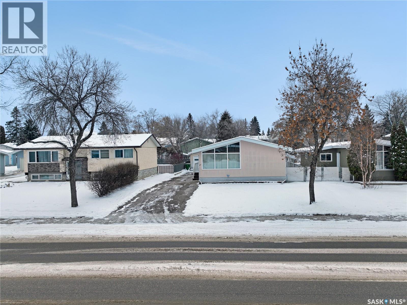 893 22nd Street E, Prince Albert, Saskatchewan  S6V 1N9 - Photo 35 - SK025058