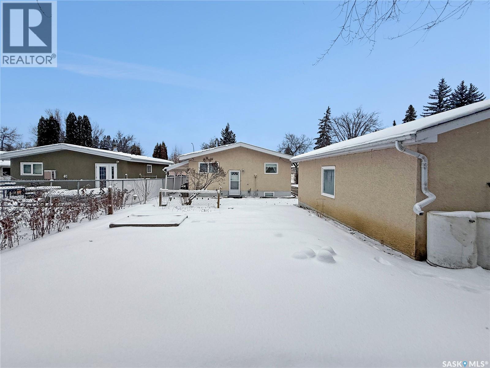 893 22nd Street E, Prince Albert, Saskatchewan  S6V 1N9 - Photo 37 - SK025058