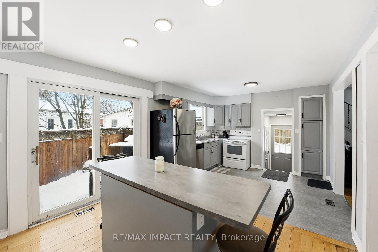 5 Martha Street, Port Hope, Ontario L1A 2Y3 - Photo 18 - X12597498