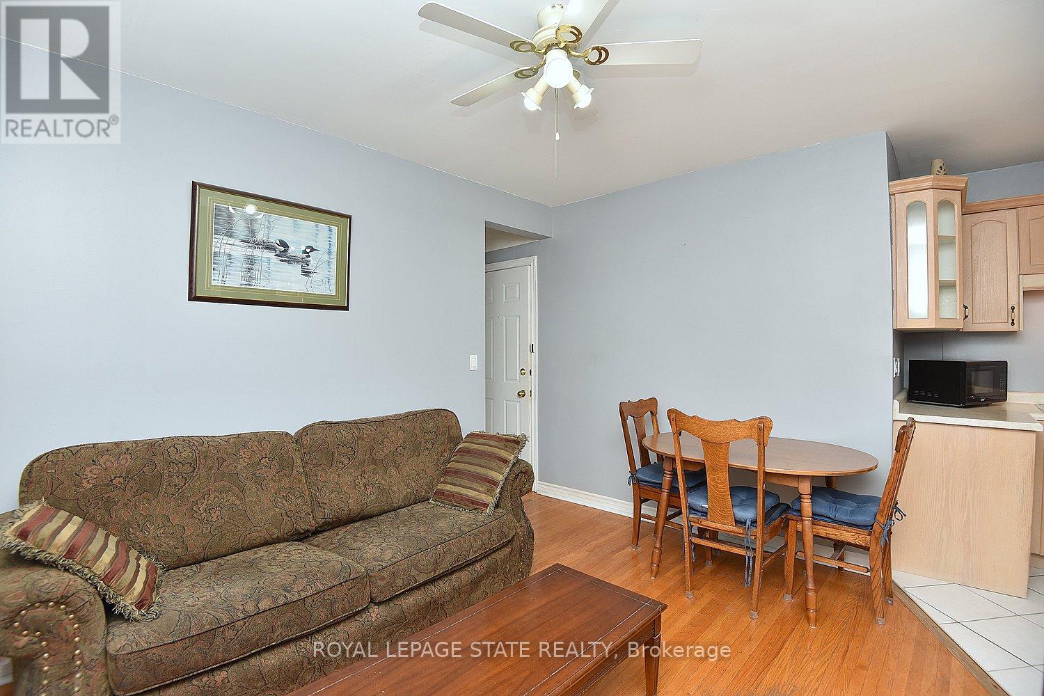 6 - 29 Sherman Avenue S, Hamilton, Ontario  L8M 2P6 - Photo 4 - X12597548