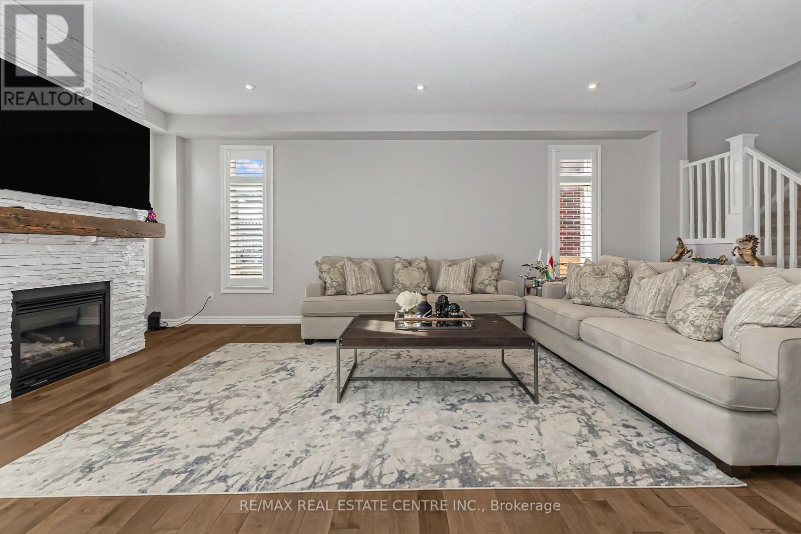 56 Smith's Creek Drive, Wilmot, Ontario  N3A 0B3 - Photo 10 - X12597552