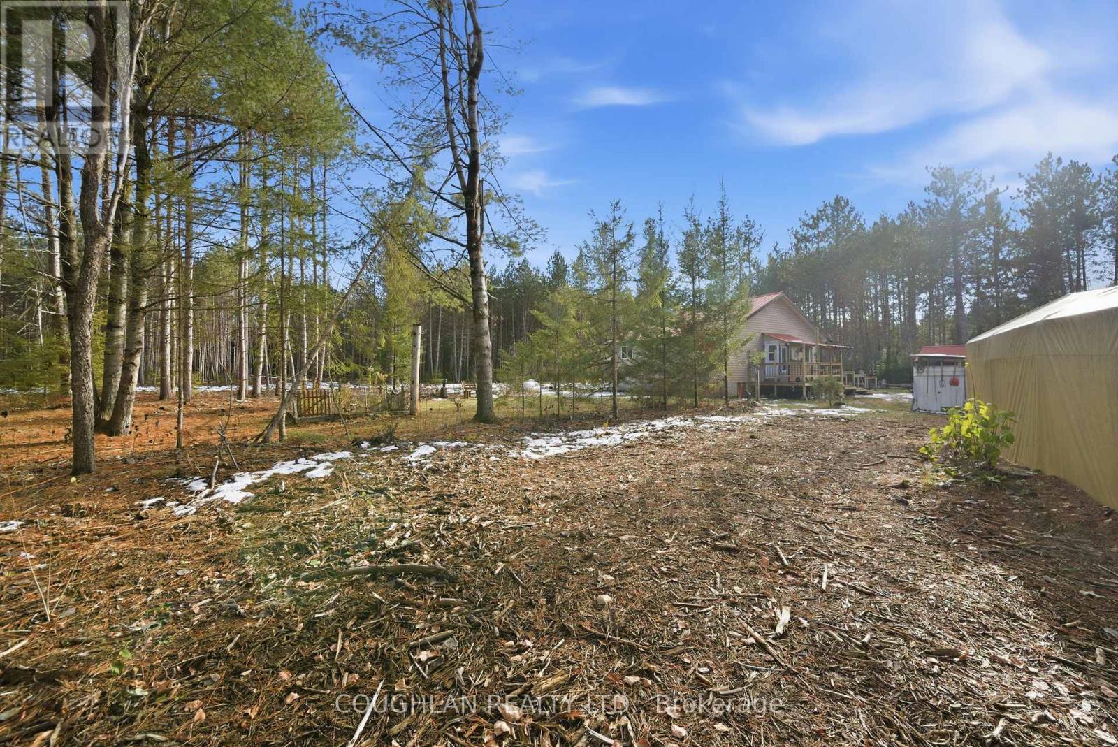 1055 Irondale Road, Minden Hills, Ontario  K0M 2A1 - Photo 37 - X12574500