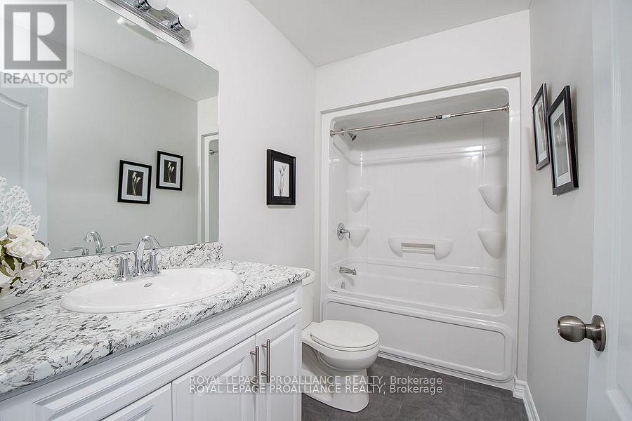 607 - 480 Lonsberry Drive, Cobourg, Ontario  K9A 0K5 - Photo 10 - X12597700