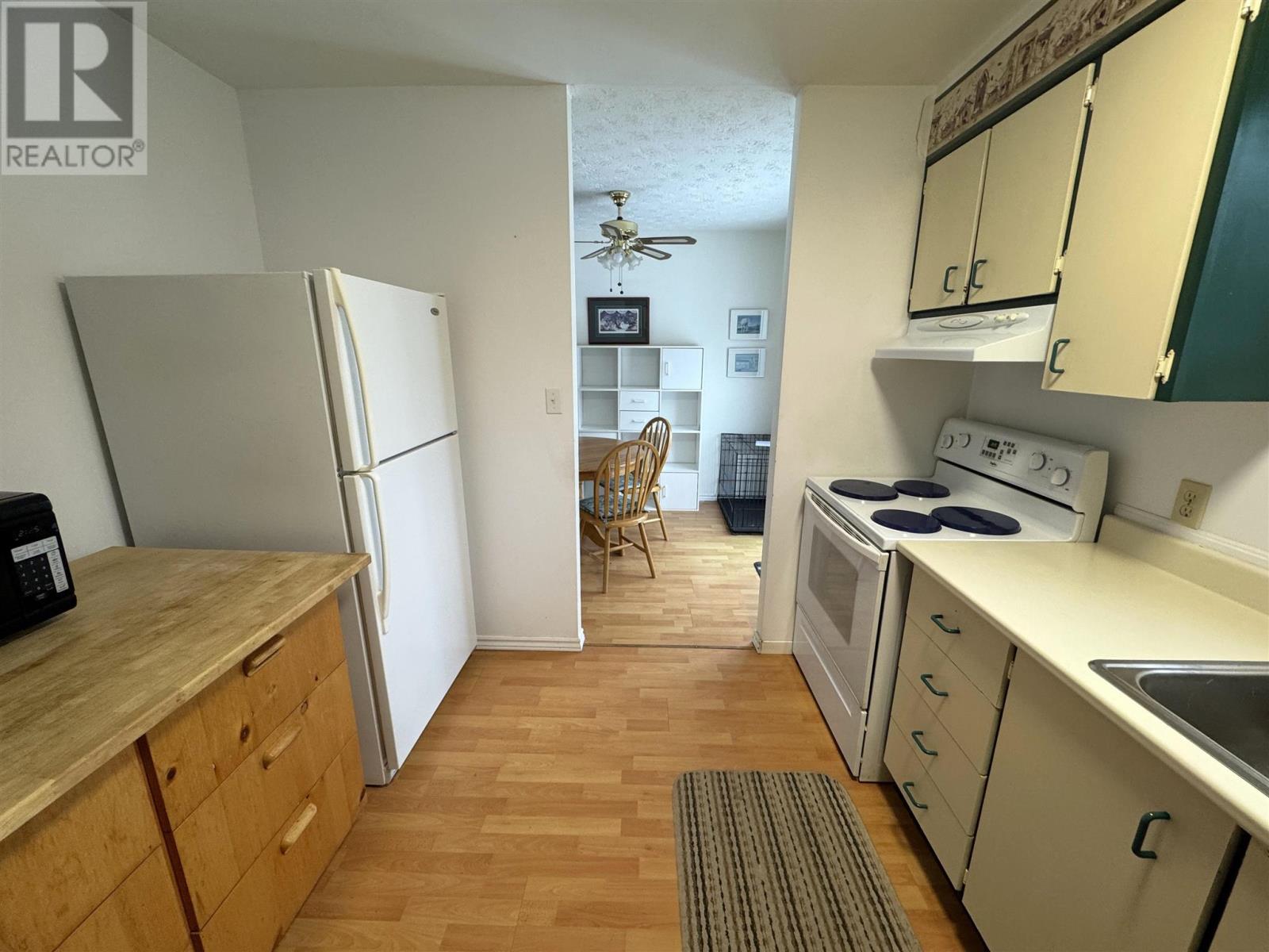 39 Hergott Ave, Elliot Lake, Ontario  P5A 3B1 - Photo 8 - SM253403