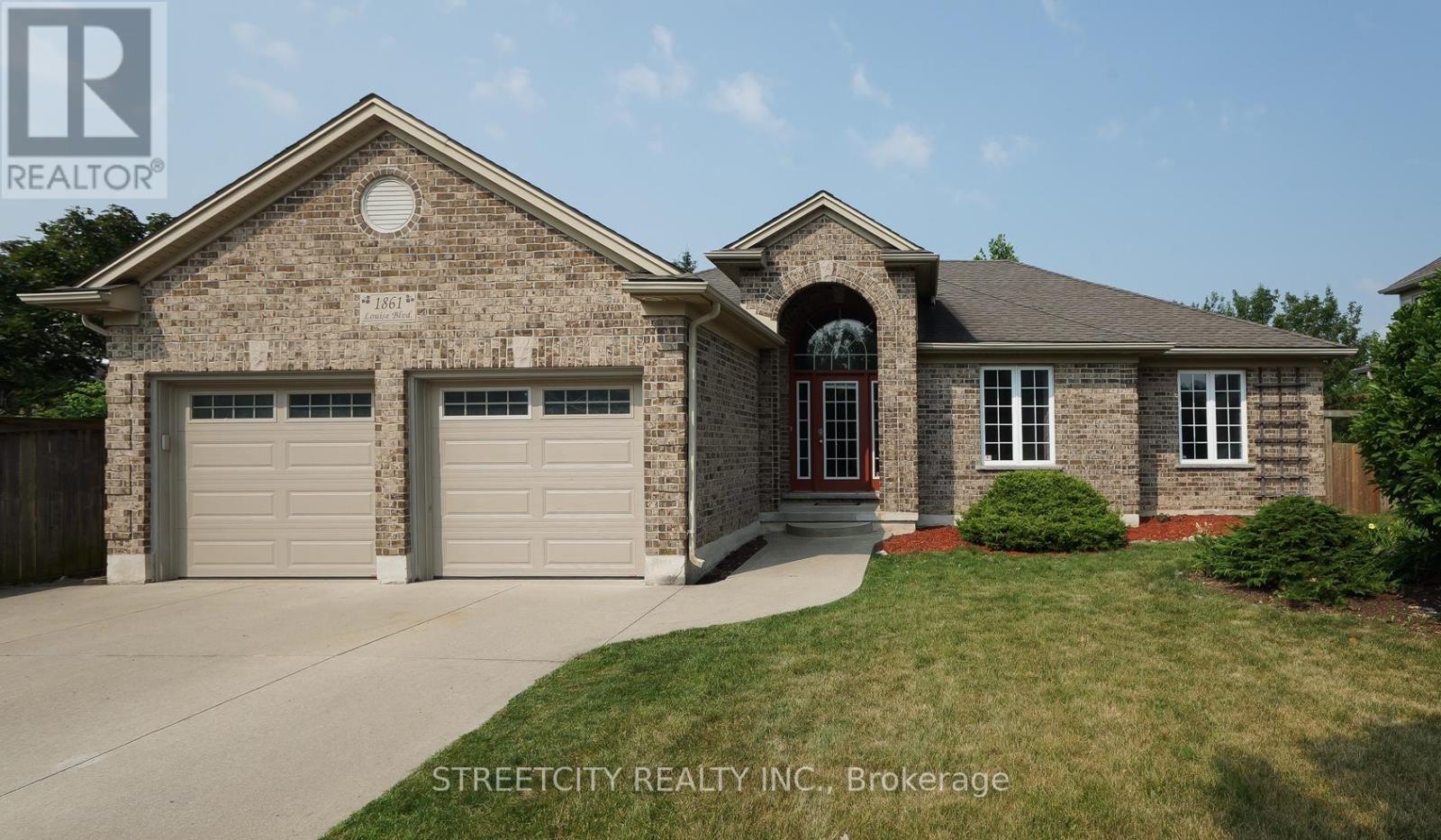 1861 LOUISE BOULEVARD, London North, Ontario