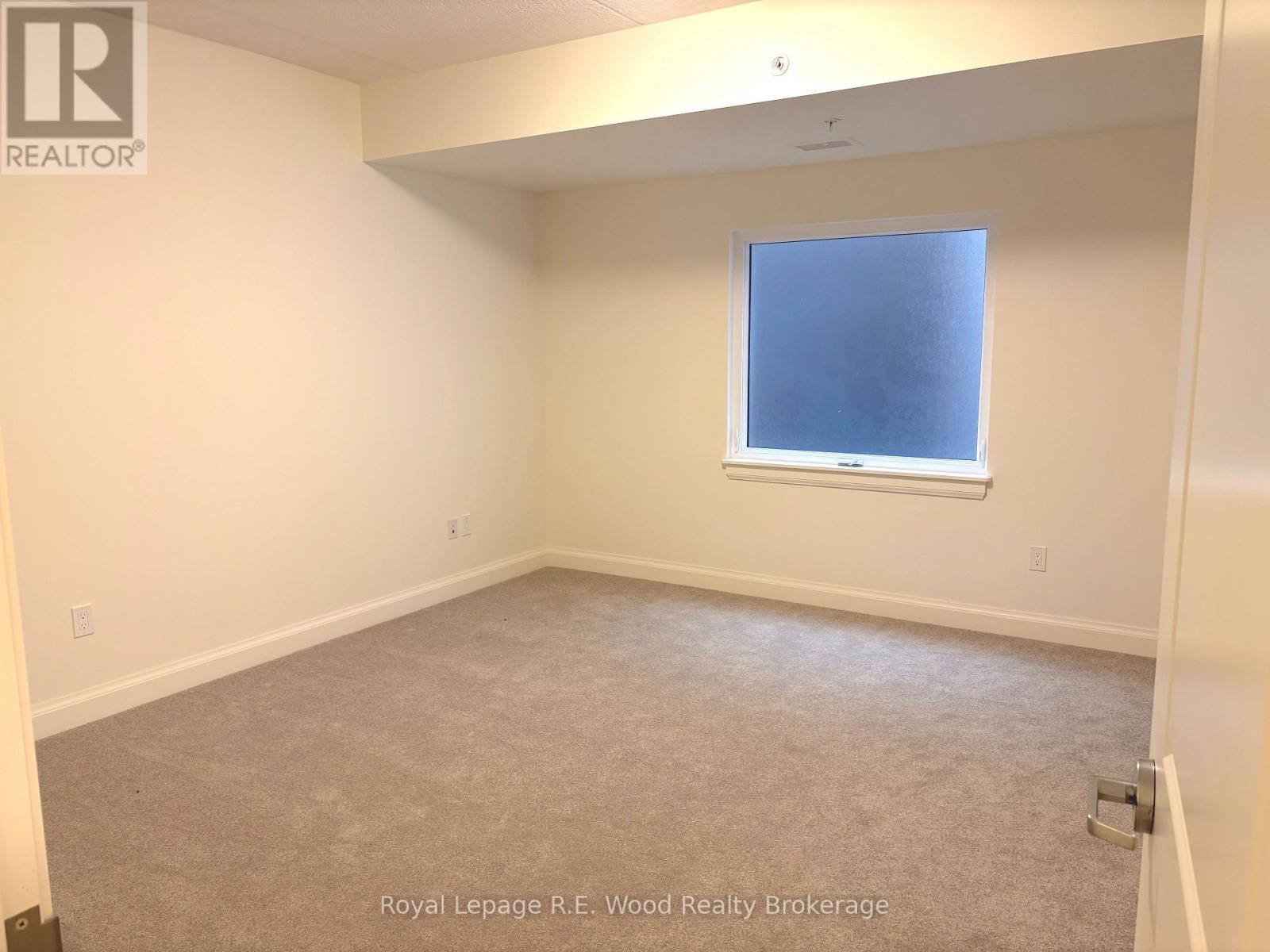 311 - 8 Centre Street, Norwich, Ontario N0J 1P0 - Photo 12 - X12594322