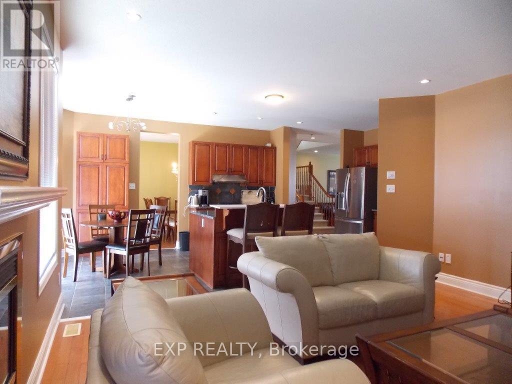 129 Annapolis Circle, Ottawa, Ontario  K1V 1Z3 - Photo 9 - X12597606