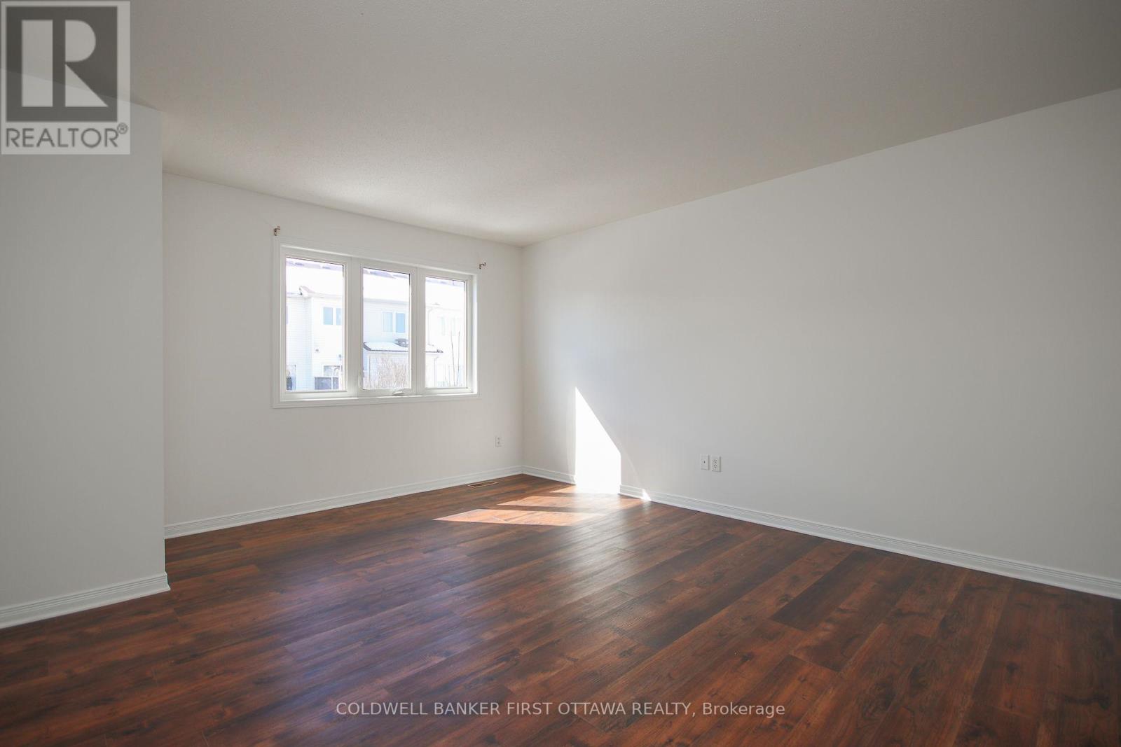 328 Statewood Drive, Ottawa, Ontario  K2K 0A9 - Photo 16 - X12597620