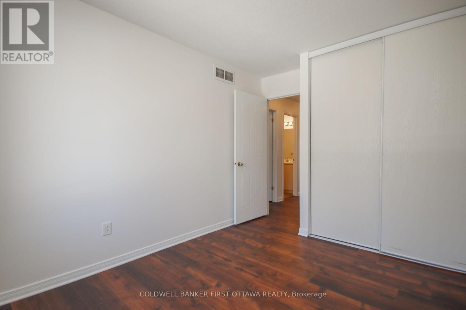 328 Statewood Drive, Ottawa, Ontario  K2K 0A9 - Photo 19 - X12597620