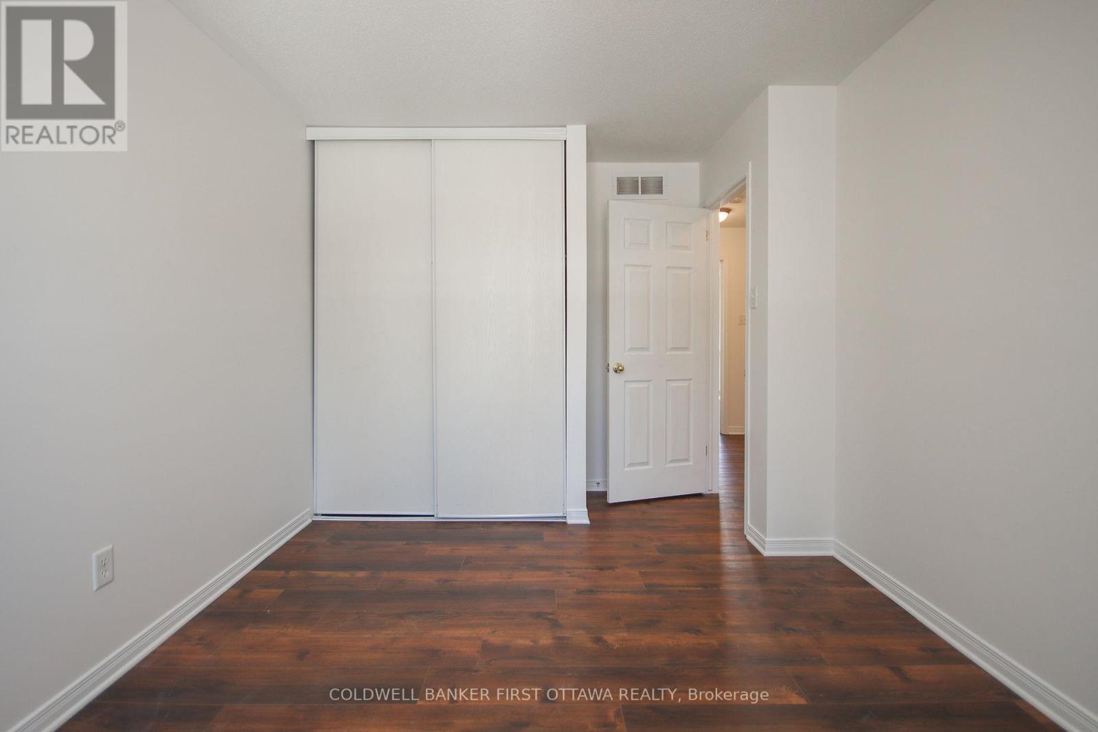 328 Statewood Drive, Ottawa, Ontario  K2K 0A9 - Photo 22 - X12597620