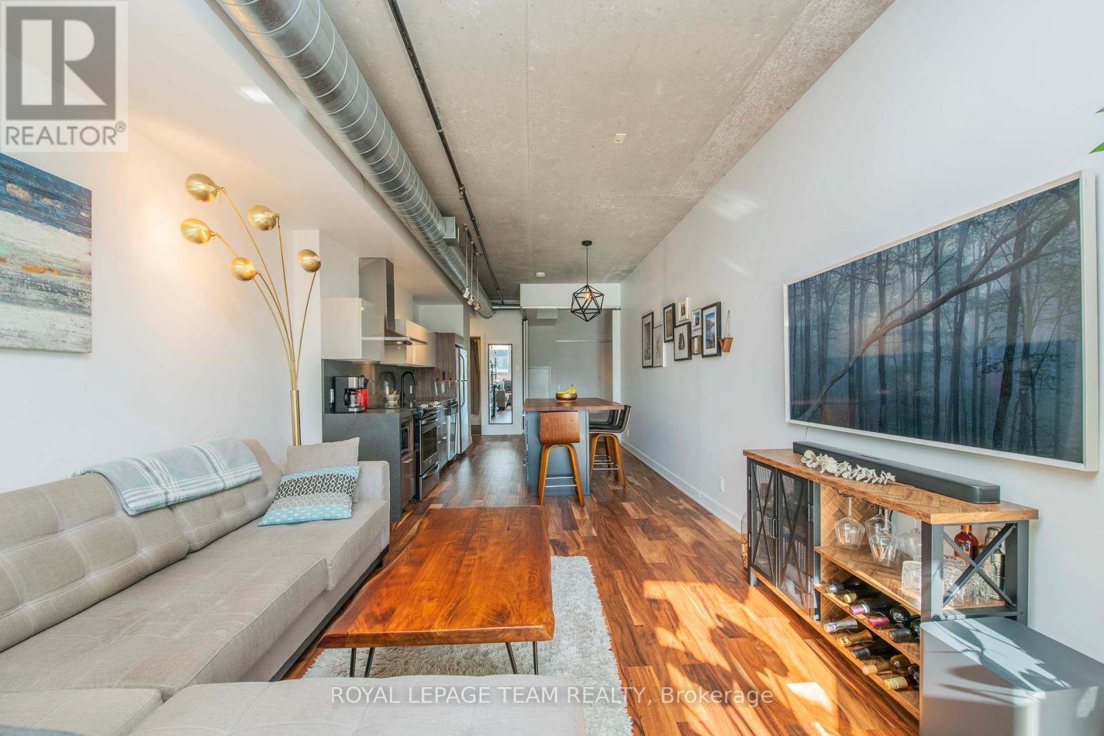 306 - 360 Mcleod Street, Ottawa, Ontario  K2P 1A9 - Photo 11 - X12597626