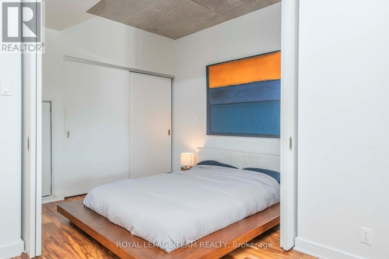 306 - 360 Mcleod Street, Ottawa, Ontario  K2P 1A9 - Photo 14 - X12597626