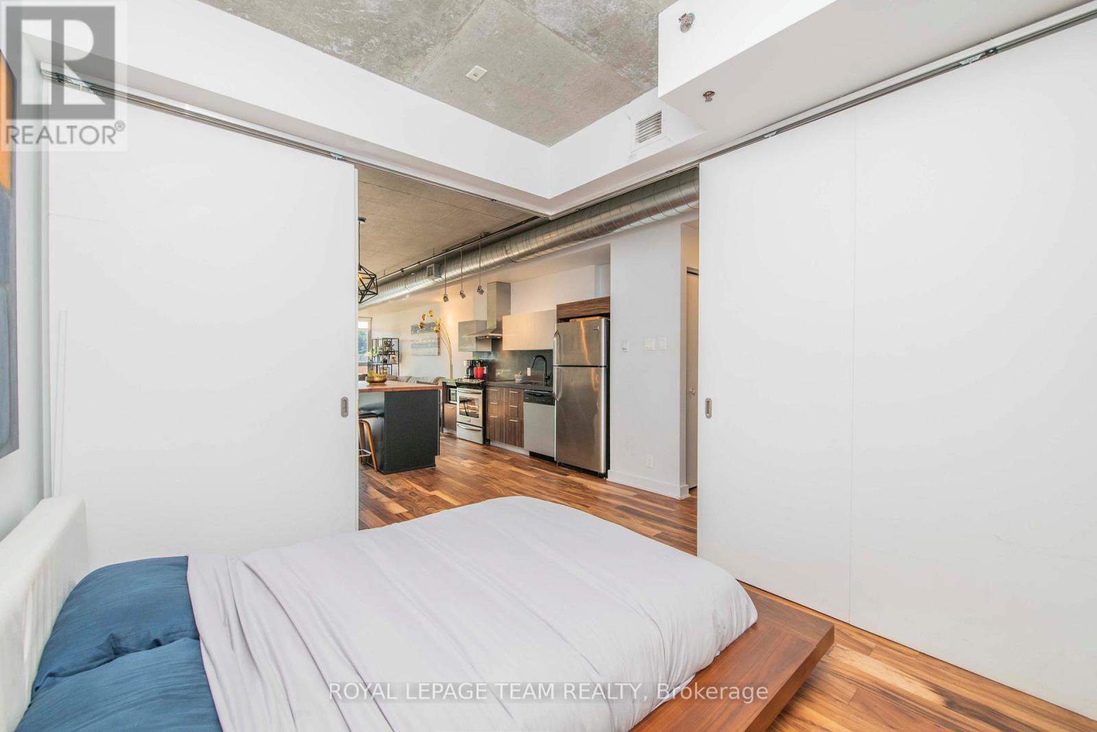 306 - 360 Mcleod Street, Ottawa, Ontario  K2P 1A9 - Photo 16 - X12597626