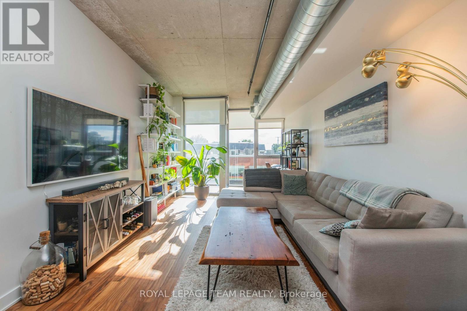 306 - 360 Mcleod Street, Ottawa, Ontario  K2P 1A9 - Photo 7 - X12597626