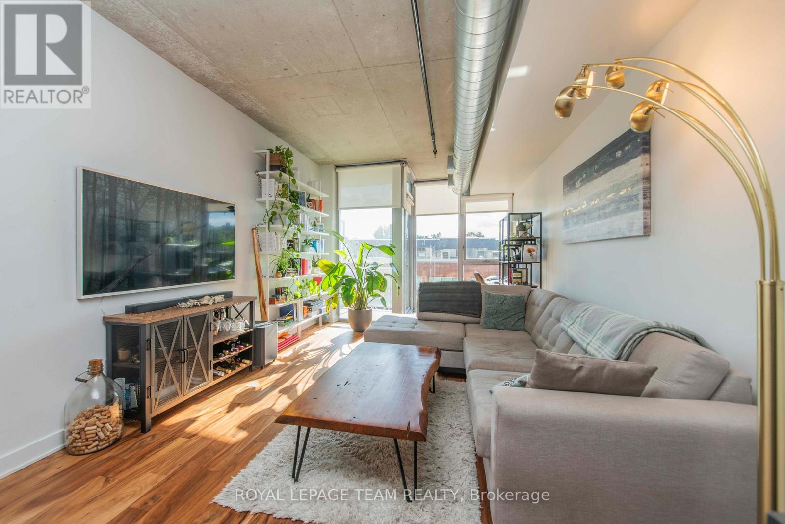 306 - 360 Mcleod Street, Ottawa, Ontario  K2P 1A9 - Photo 8 - X12597626