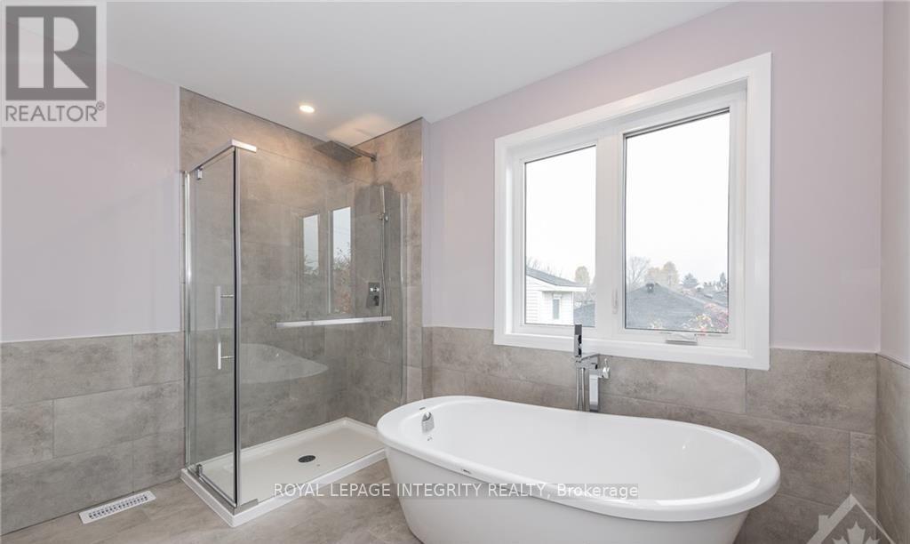 366 Fullerton Avenue, Ottawa, Ontario  K1K 1K1 - Photo 16 - X12597648