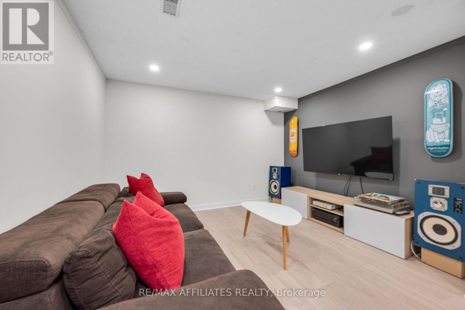 22 Inuvik Crescent, Ottawa, Ontario  K2L 1A2 - Photo 36 - X12597670