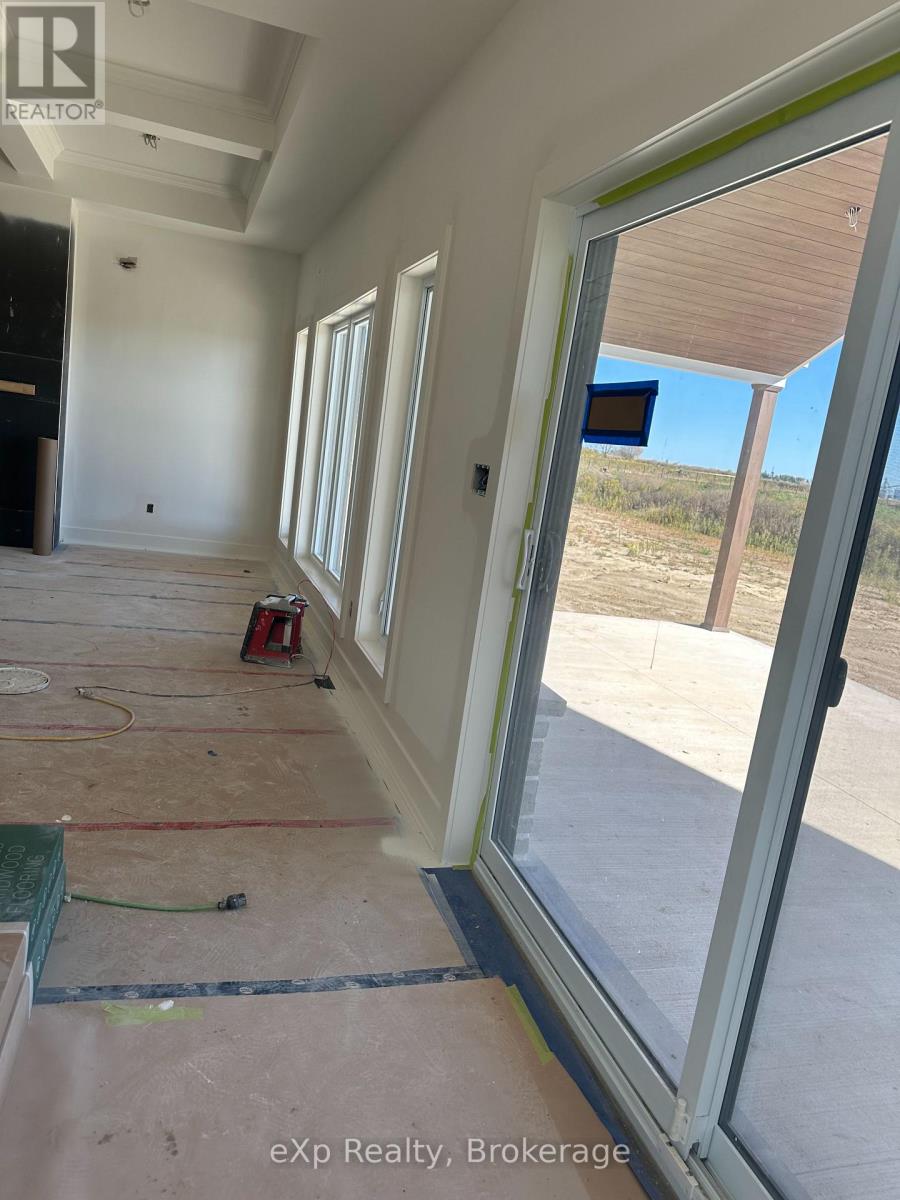 1036 Walton Avenue N, North Perth, Ontario  N4W 3S2 - Photo 14 - X12456108