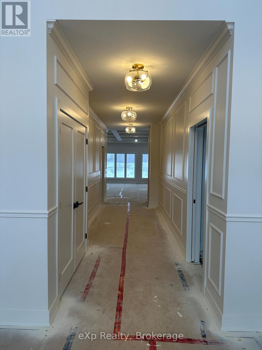 1036 Walton Avenue N, North Perth, Ontario  N4W 3S2 - Photo 7 - X12456108