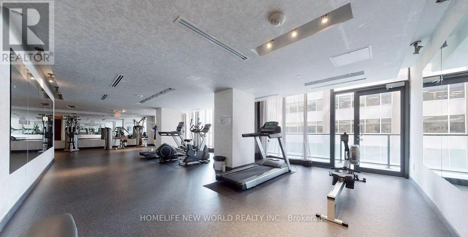 3909 - 426 University Avenue, Toronto, Ontario  M5G 1S9 - Photo 15 - C12415786