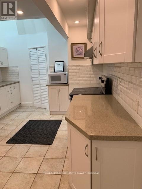 Main - 5 Compton Drive, Toronto, Ontario  M1R 4A5 - Photo 3 - E12560058