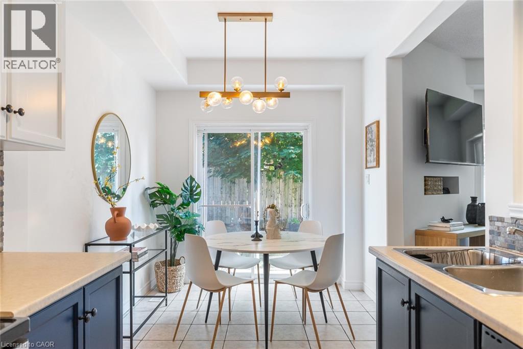 10 Liddycoat Lane Unit# 4, Hamilton, Ontario  L9G 0A7 - Photo 20 - 40792044