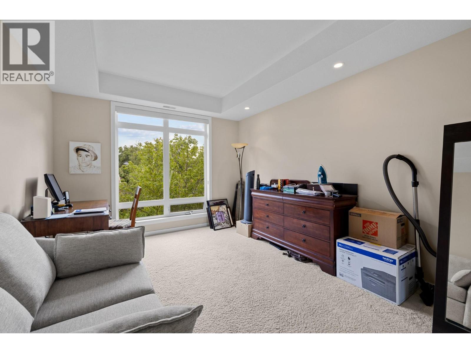 2011 Agassiz Road Unit# 205 Kelowna Photo 10 2011 Agassiz Road Unit# 205 Kelowna Photo 10