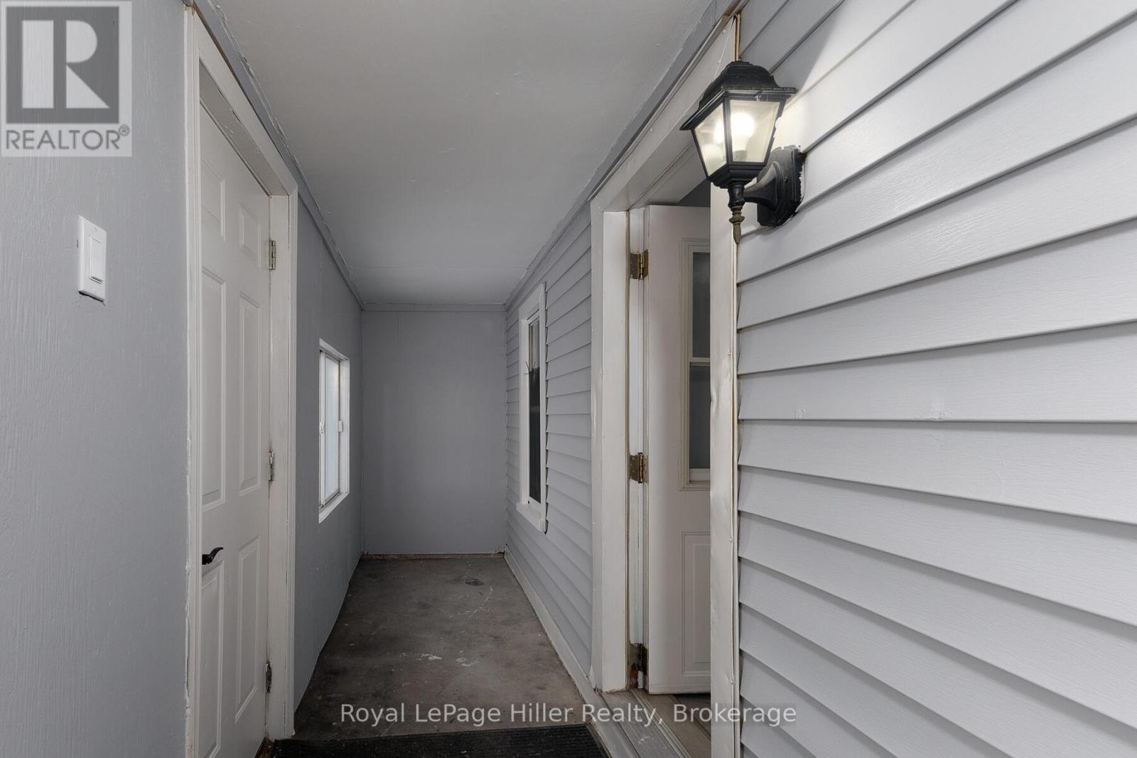 529 Albert Street, Stratford, Ontario  N5A 3L6 - Photo 19 - X12597634