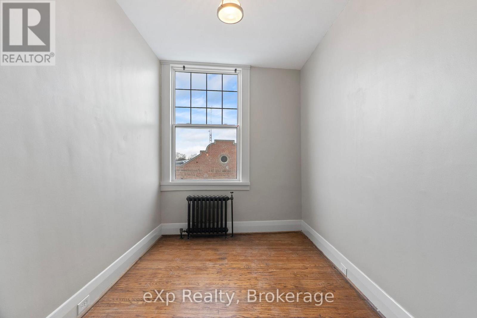 32 - 109 Downie Street, Stratford, Ontario N5A 1X2 - Photo 13 - X12597736