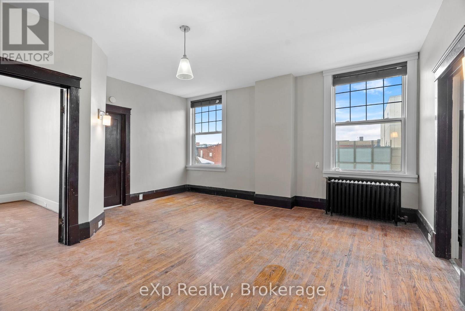 32 - 109 Downie Street, Stratford, Ontario N5A 1X2 - Photo 6 - X12597736