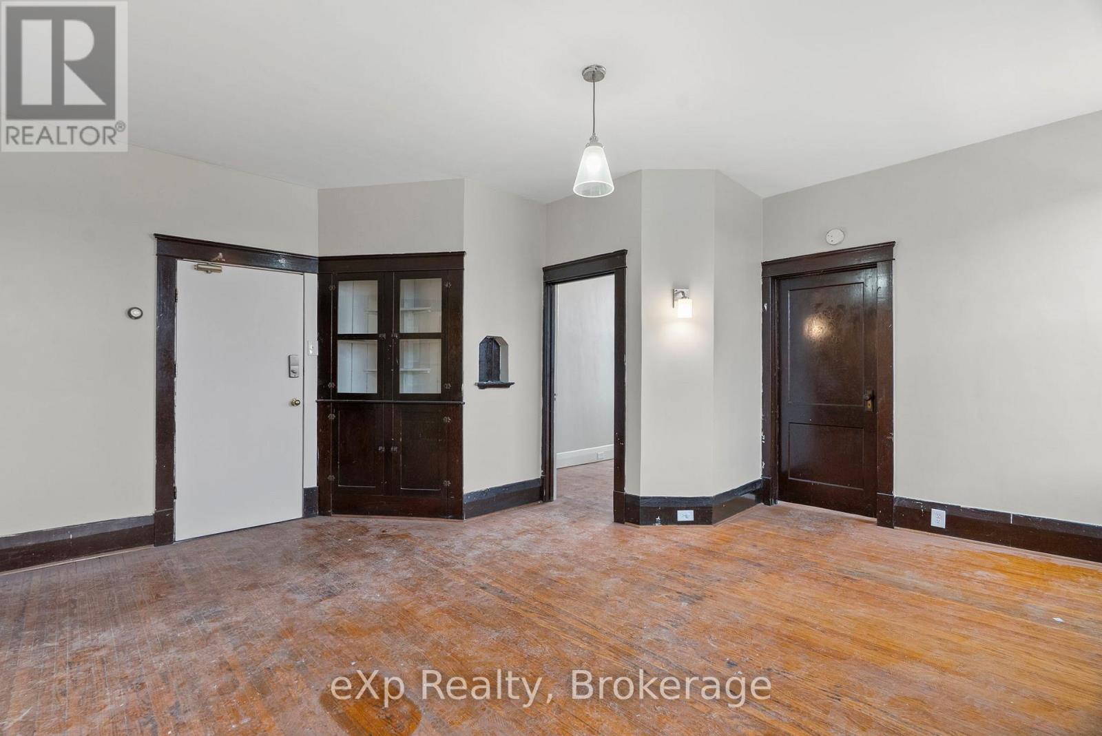 32 - 109 Downie Street, Stratford, Ontario N5A 1X2 - Photo 9 - X12597736