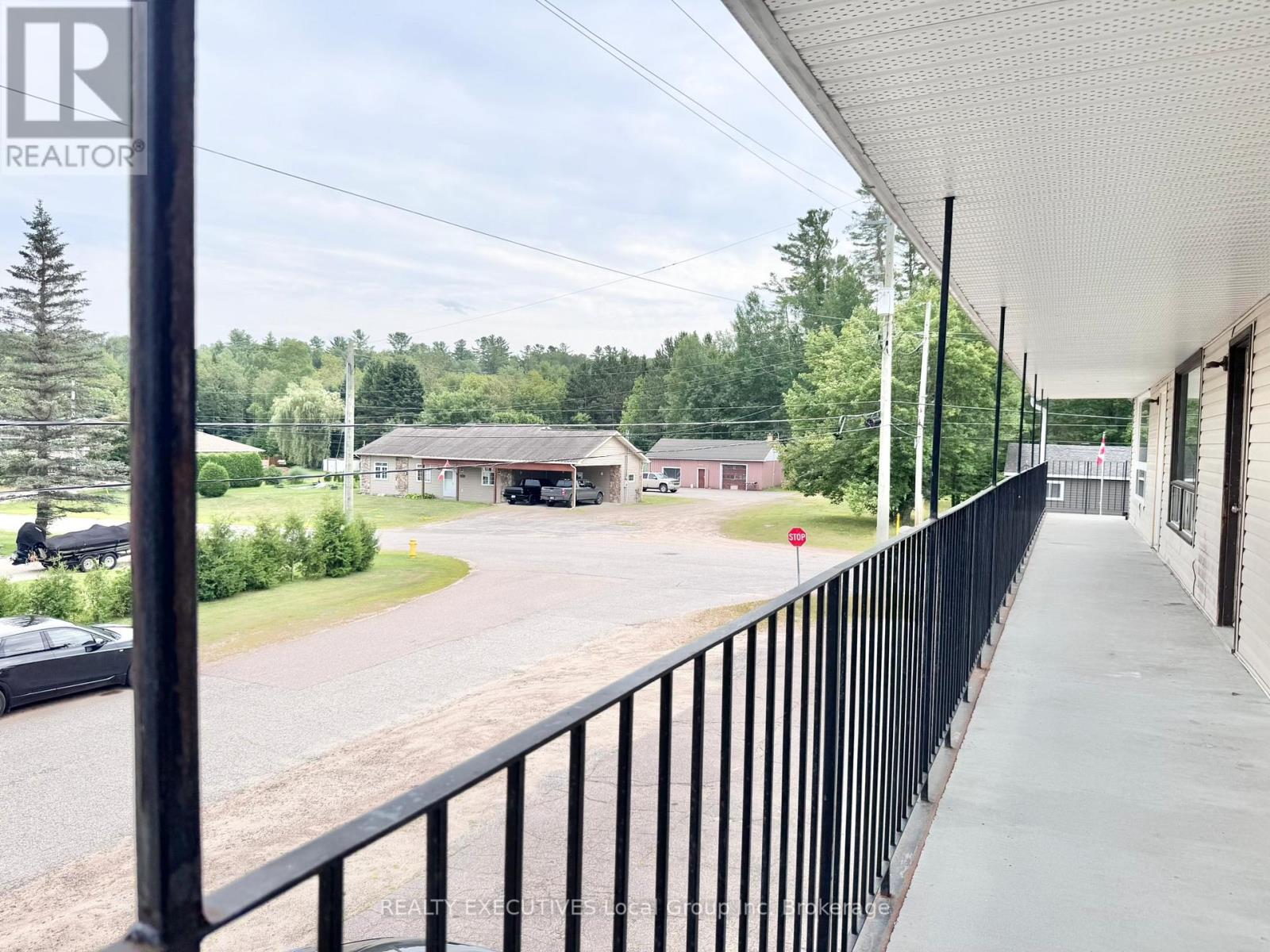 250 Champlain Street, Mattawa, Ontario  P0H 1V0 - Photo 8 - X12446840