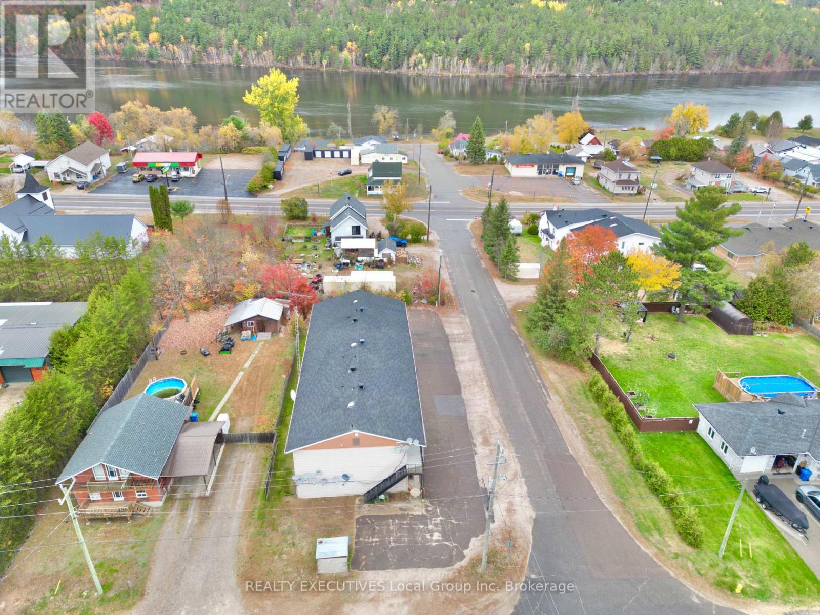 250 Champlain Street, Mattawa, Ontario  P0H 1V0 - Photo 28 - X12446840