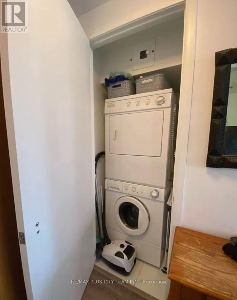 502 - 375 King Street W, Toronto, Ontario  M5V 1K5 - Photo 8 - C12597628